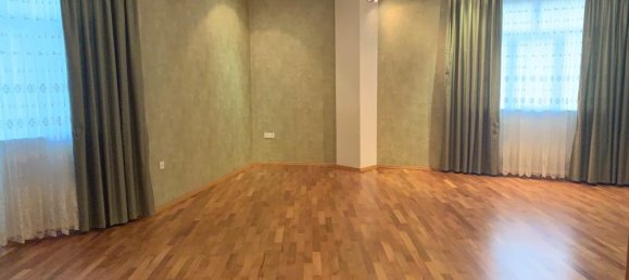 3 bedrooms Apartment in Sabail, Azerbaijan No. 1818 16