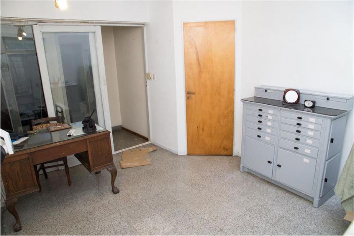 Escritório em Almirante Brown, Argentina 25 m² N.º 109590