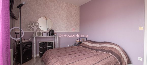 2 chambres Appartement à Limay, France No. 147406 9