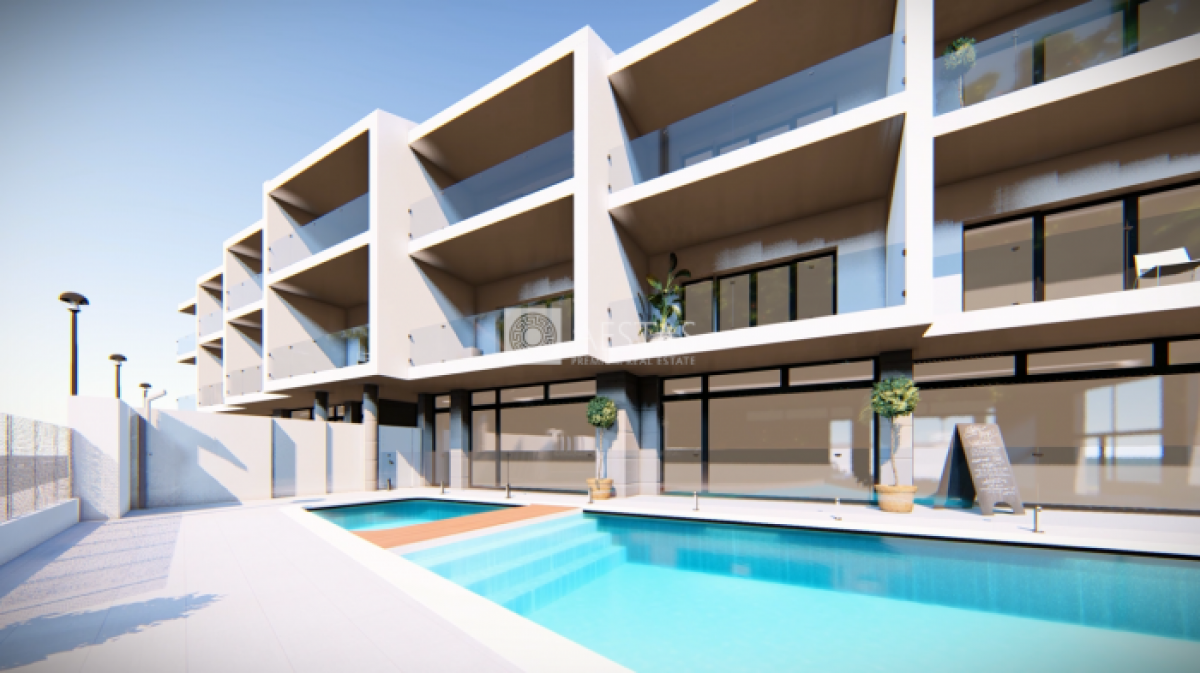 Офис 3685м² в Вила ду Бишпу, Португалия № 8006