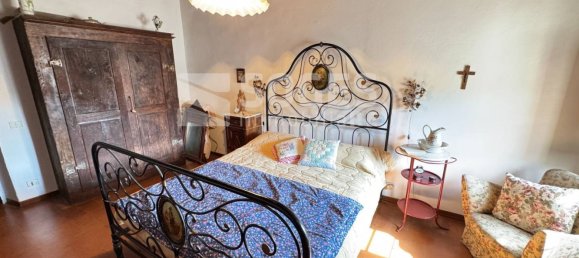 4 bedrooms Apartment in Reggello, Italy No. 311070 12