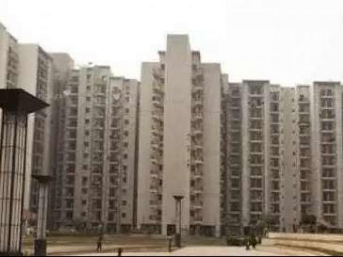 3 bedrooms House in Faridabad, India No. 7142