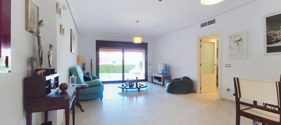 Apartamento de 2 dormitorios en Casares, Spain No. 185291 3