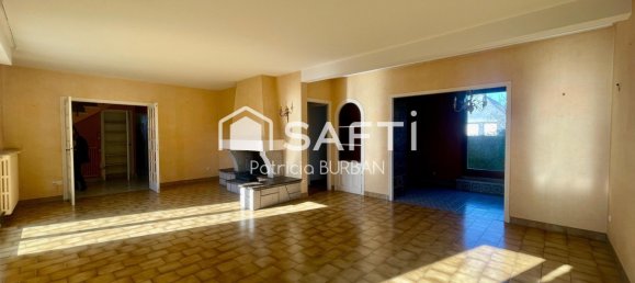 5 bedrooms House in Questembert, France No. 43317 3