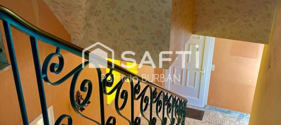 5 bedrooms House in Questembert, France No. 43317 8