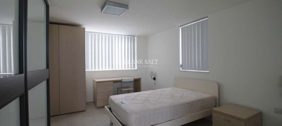 4 bedrooms Villa in San Gwann, Malta No. 3684 22