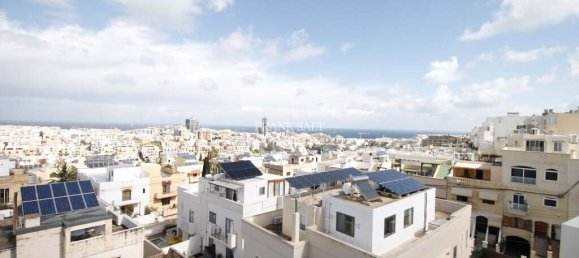 4 bedrooms Villa in San Gwann, Malta No. 3684 18