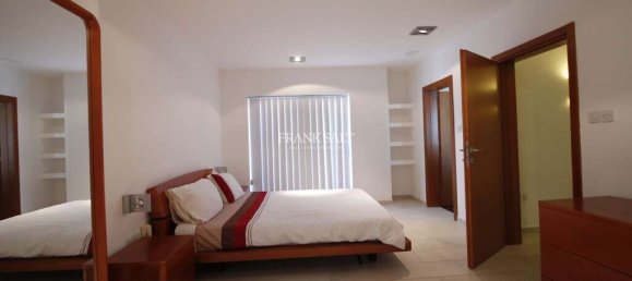 4 bedrooms Villa in San Gwann, Malta No. 3684 6