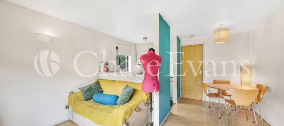 1 bedroom Apartment in Isle Of Dogs, United Kingdom No. 4377 2