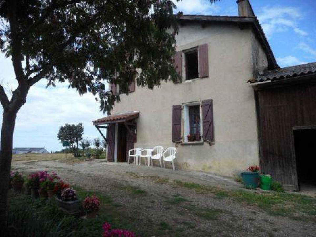 4 bedrooms House in Marmande, France No. 4469