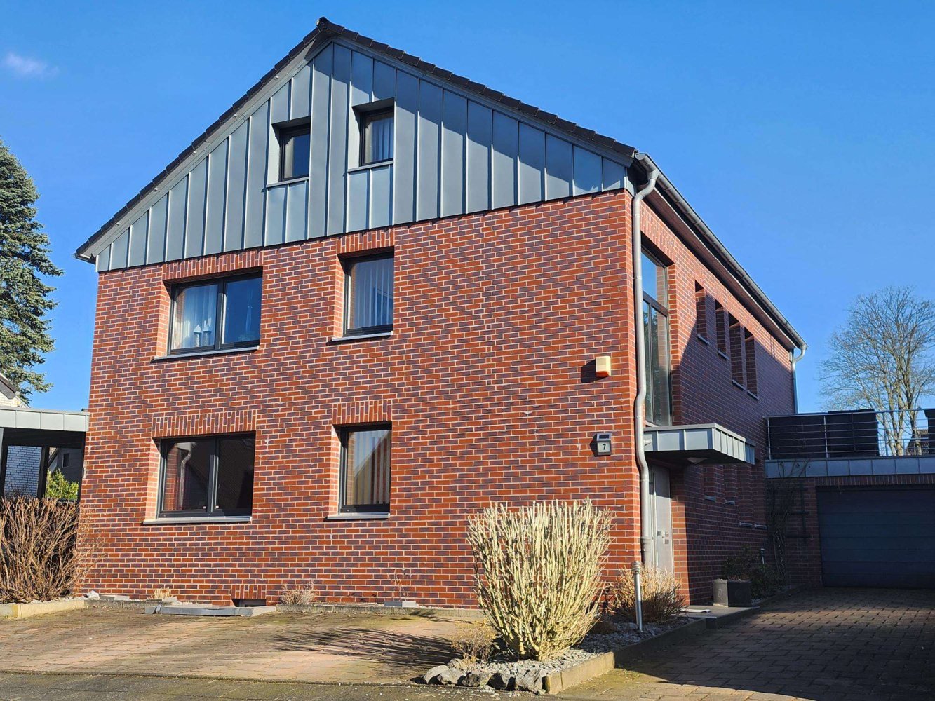 8-Zimmer Haus in Mülheim an der Ruhr, Germany, Nr. 19713