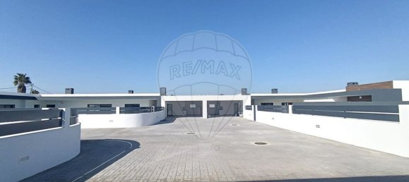 4 bedrooms House in Setubal, Portugal No. 171865 6