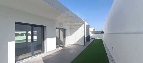 4 bedrooms House in Setubal, Portugal No. 171865 18