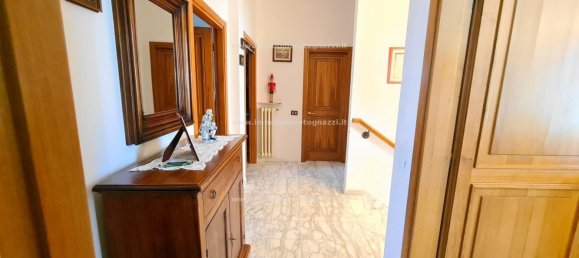 8 rooms Villa in Castelfiorentino, Italy No. 87167 28