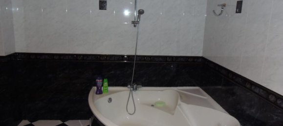 4 bedrooms House in Arriate, Spain No. 69161 8