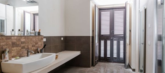 10 Schlafzimmer Wohnung in Catania, Italy, Nr. 334339 11