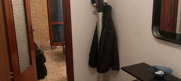3 Schlafzimmer Wohnung in Castellammare di Stabia, Italy, Nr. 327722 3