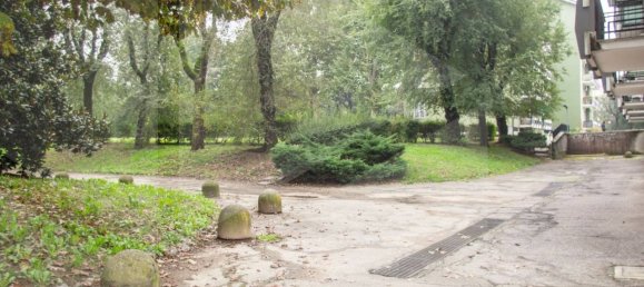 Garage à Milan, Italy 15m² No. 241745 3