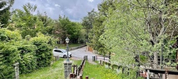 6 rooms Apartment in Abetone Cutigliano, Italy No. 201897 2