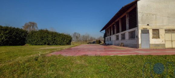 10 rooms House in Chieri, Italy No. 115020 9