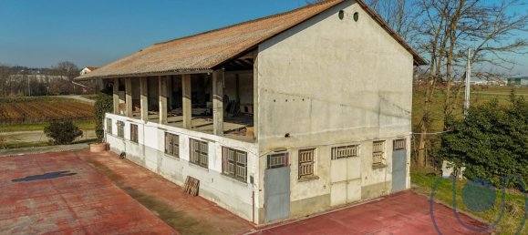 10 rooms House in Chieri, Italy No. 115020 2