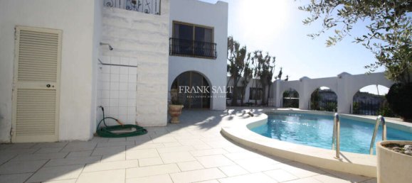 3 bedrooms Bungalow in Mellieha, Malta No. 3145 7