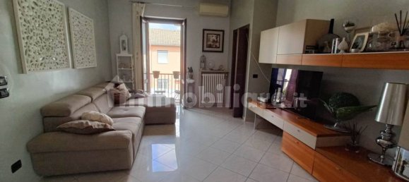 Apartamento de 2 dormitorios en Vigevano, Italy No. 86359 3