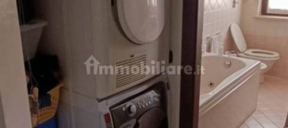 Apartamento de 2 dormitorios en Vigevano, Italy No. 86359 9