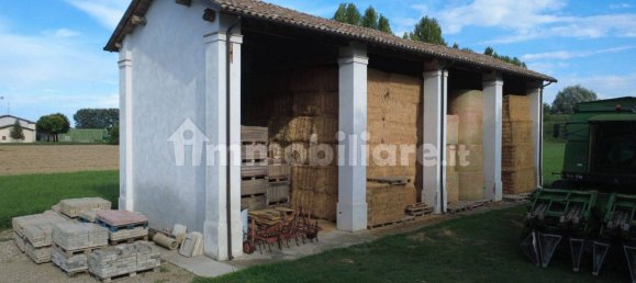 600m² Land in Camposanto, Italy No. 317437 8