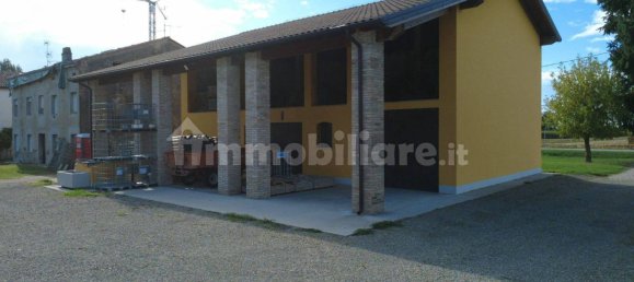 600m² Land in Camposanto, Italy No. 317437 6