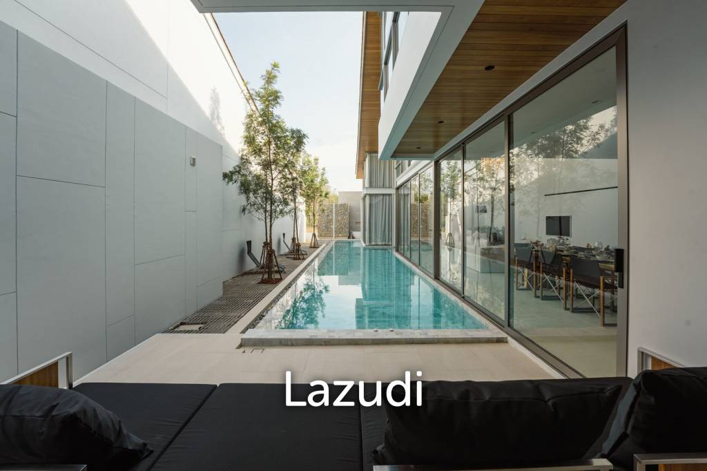 4 bedrooms Villa in Bang Tao, Thailand No. 16530