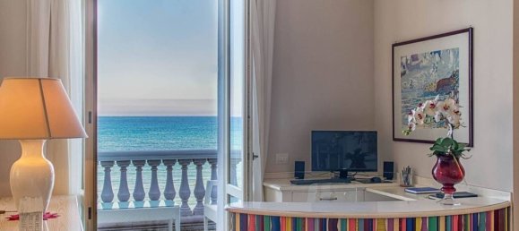 3 bedrooms Apartment in San Vincenzo, Italy No. 126321 8