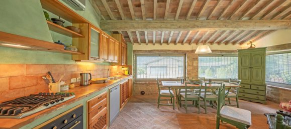 Casa de 20 habitaciónes en Umbertide, Italy No. 131969 11