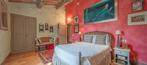 Casa de 20 habitaciónes en Umbertide, Italy No. 131969 9