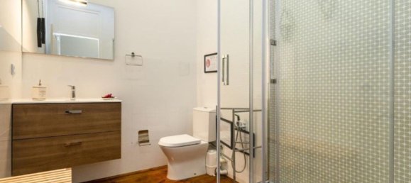 3 bedrooms Apartment in Lisbon, Portugal No. 106723 20