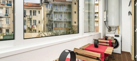 3 bedrooms Apartment in Lisbon, Portugal No. 106723 12