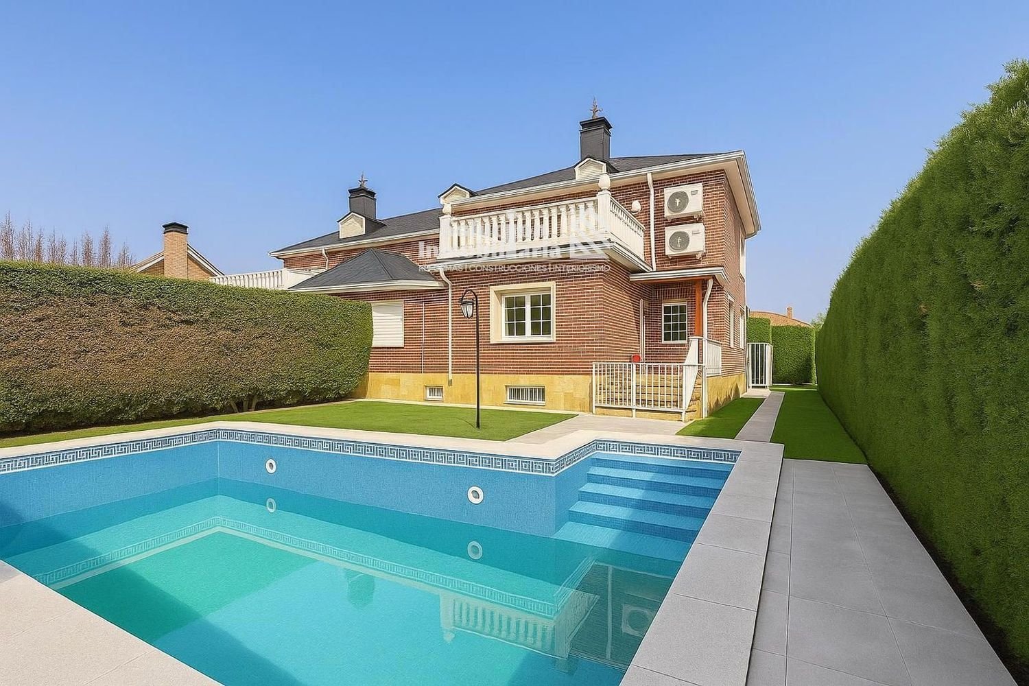 5 bedrooms House in Carbajosa de la Sagrada, Spain No. 270908