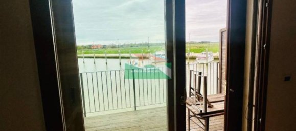 1 bedroom Apartment in Ravenna, Italy No. 303310 7