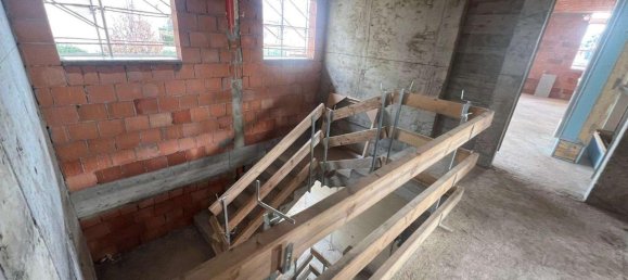 2 rooms Apartment in Seriate, Italy No. 233204 17