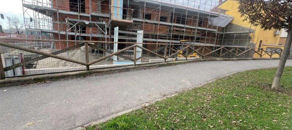 2 rooms Apartment in Seriate, Italy No. 233204 36