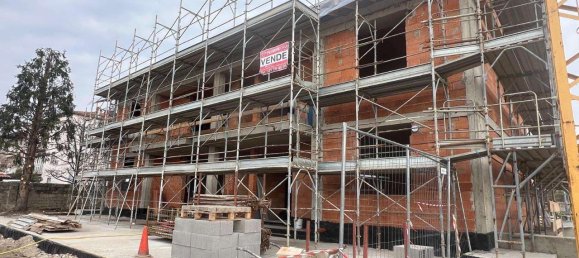 2 rooms Apartment in Seriate, Italy No. 233204 3