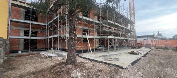 2 rooms Apartment in Seriate, Italy No. 233204 46