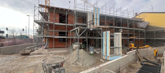 2 rooms Apartment in Seriate, Italy No. 233204 38