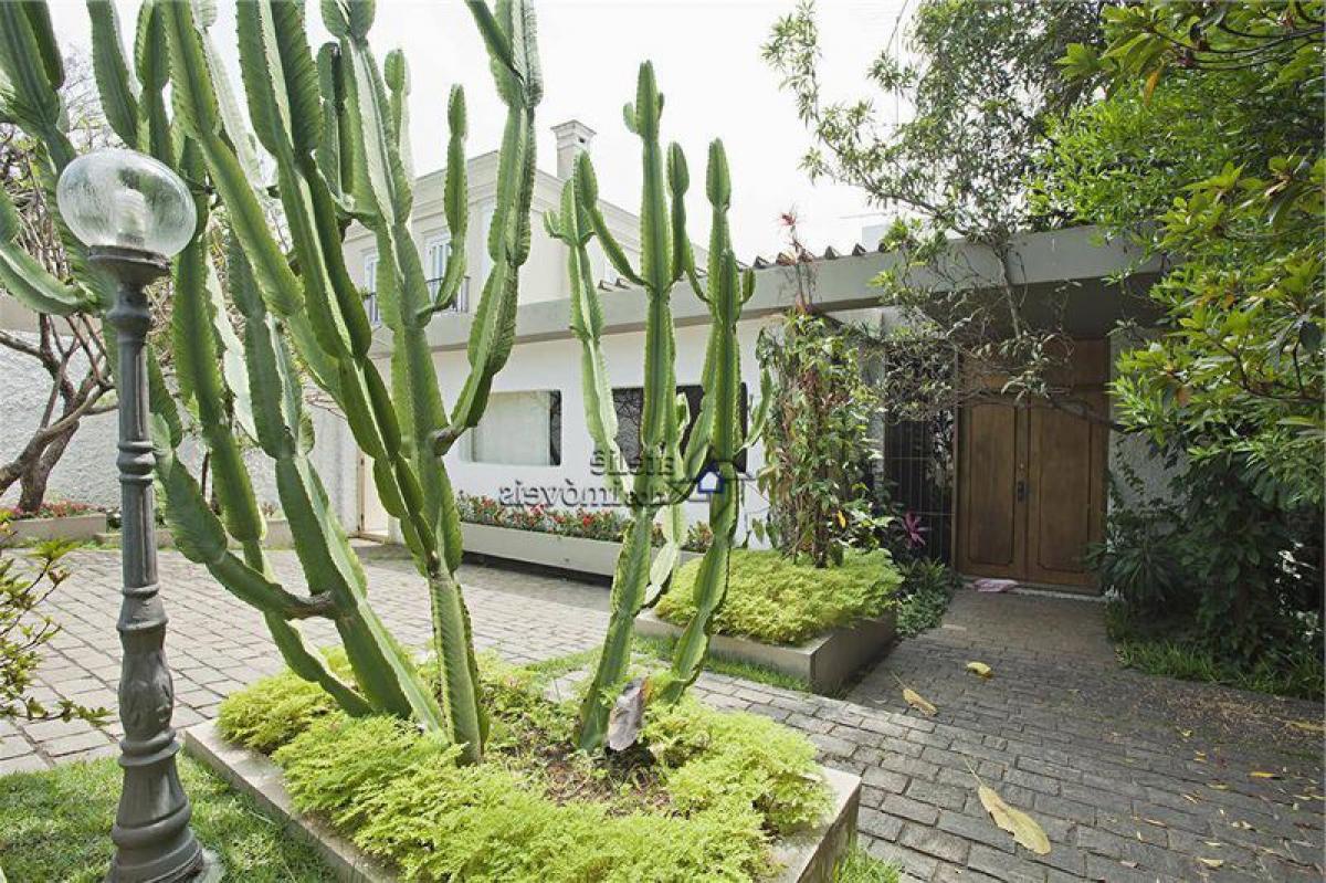 4 bedrooms House in Sao Paulo, Brazil No. 491433