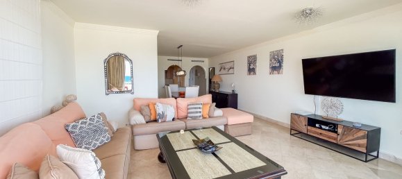 Apartamento de 2 dormitorios en Estepona, Spain No. 170490 13