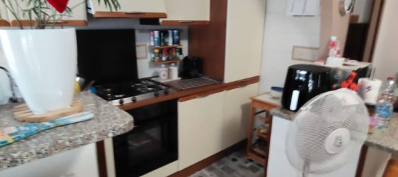 Apartamento de 3 divisões em Voghera, Italy N.º 284942 3