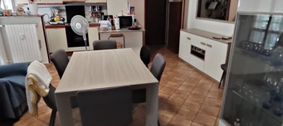 Apartamento de 3 divisões em Voghera, Italy N.º 284942 2
