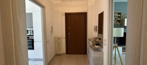 2 bedrooms Apartment in Monza, Italy No. 378445 19