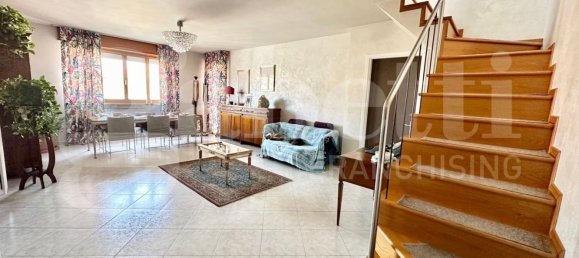 6-Zimmer Penthouse in Grugliasco, Italy, Nr. 7909 3