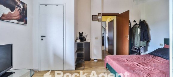 1 bedroom Apartment in Bologna, Italy No. 323382 14
